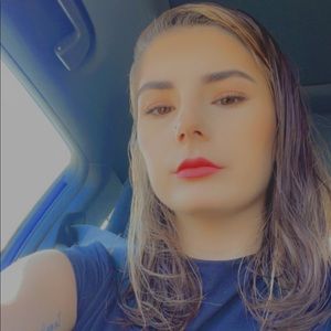 Meet your Posher, Kaylee